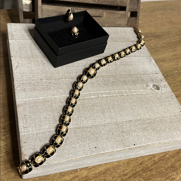 Napier great shape vintage chunky statement blk gold pearl earrings necklace set - Picture 9 of 9